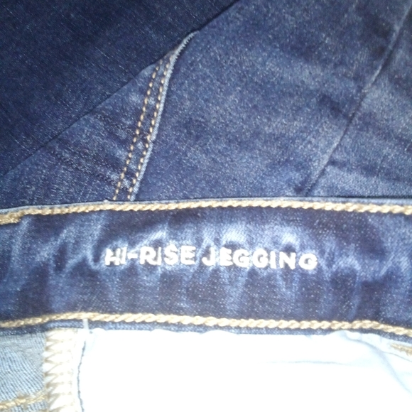 American Eagle, 4 short, Hi-Rise Jeggings - Picture 3 of 5